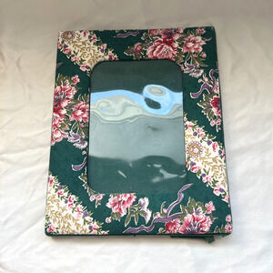 Delton Product Fine Collectables Green Floral Cottage Core Frame 4 x 6